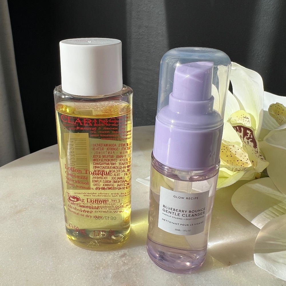 Gift with Purchase | Clarins & Glow Recipe beauty products